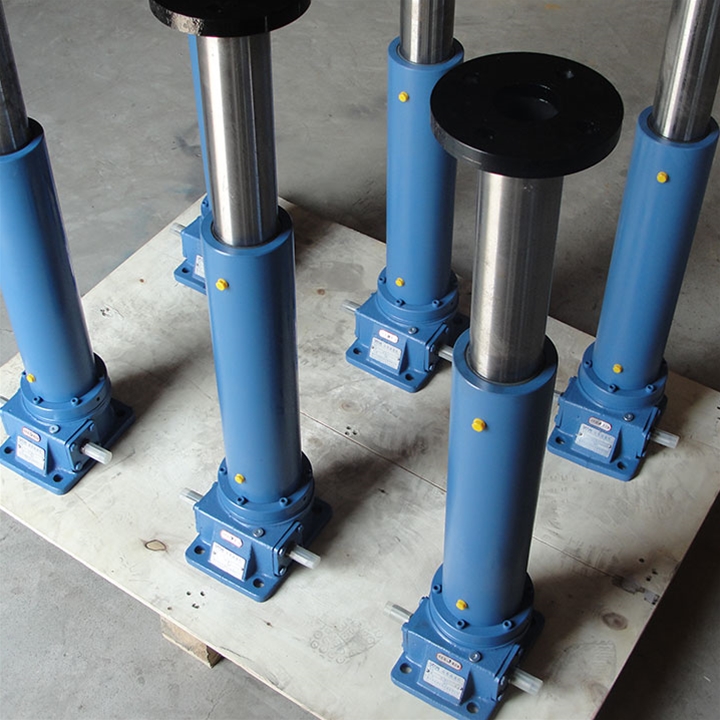 實(shí)拍-升降機(jī)推桿